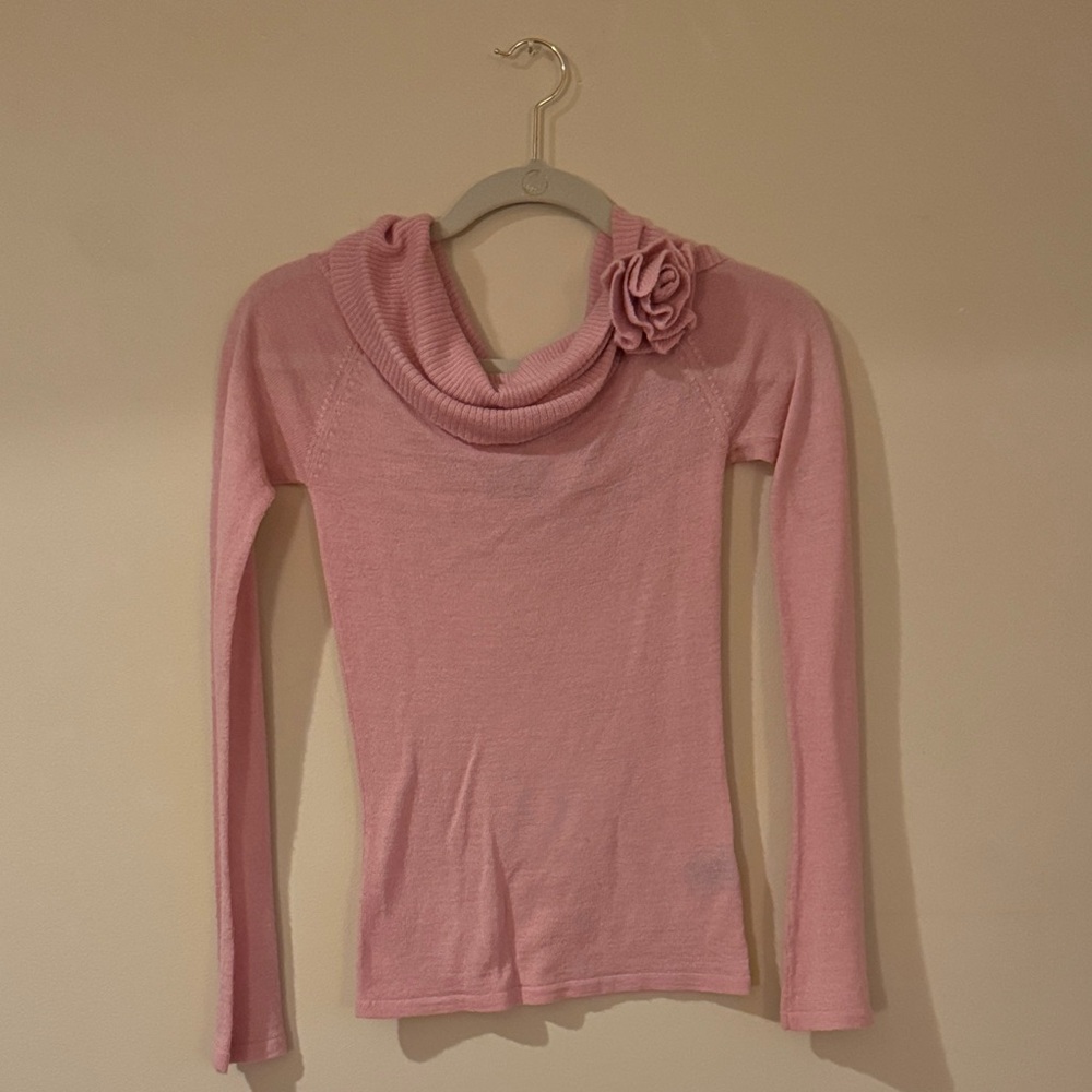 DO+BE Pink Sweater with Floral Accent